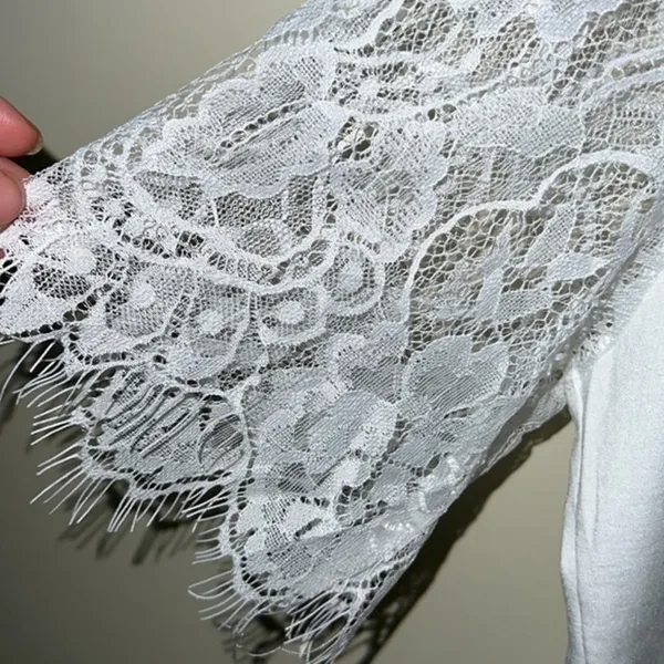 White Lace Sleeve Blouse Women Size Large Boho V Neck Summer Top NWT - Image 3