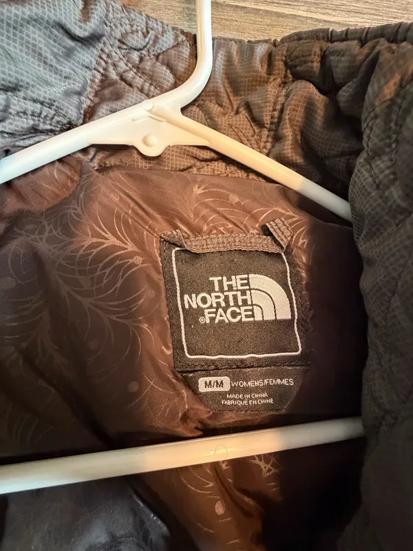 North face coat  - Image 4