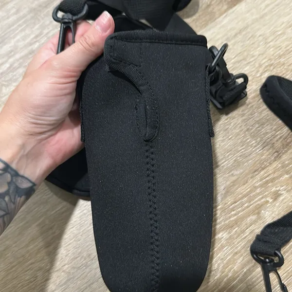 Black water bottle carrier with phone/ wallet carrier attachment - Image 3