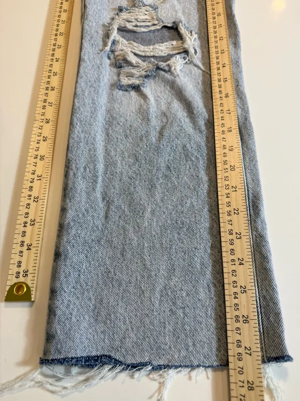 PacSun 90’s Boyfriend Distressed High Rise WideLeg Jeans‎ Light Wash RawHem Sz26 - Image 7