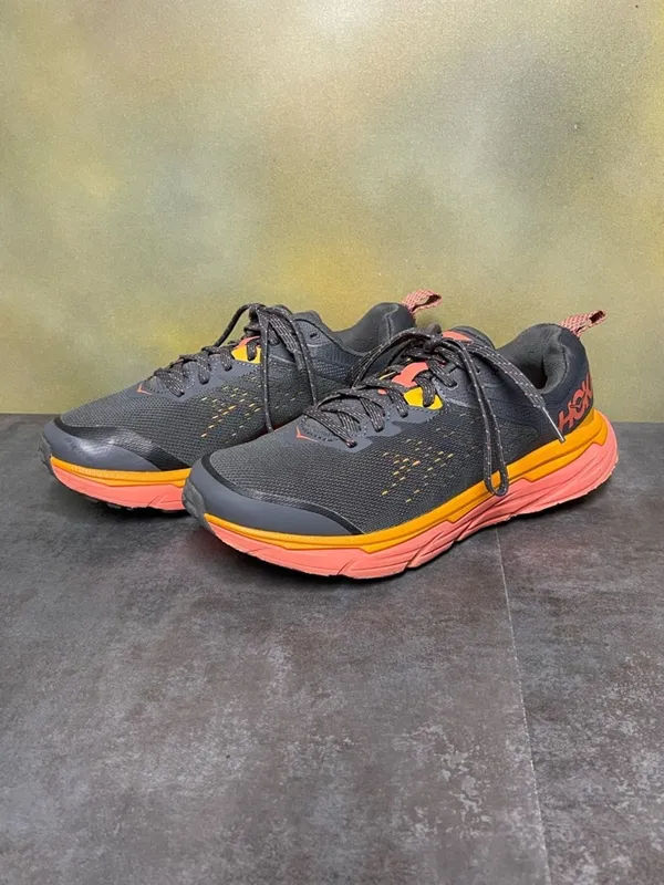 Hoka One One Challenger ATR 6 Women's Wide Gray Sneakers Sz 7.5D - Image 3