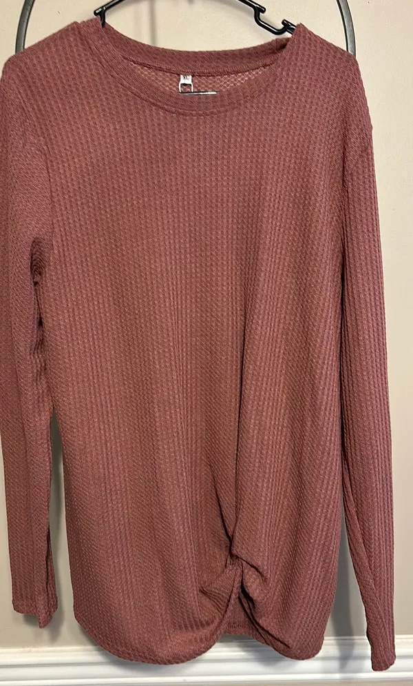 Waffle Knit Knot Top Size XL - Image 2