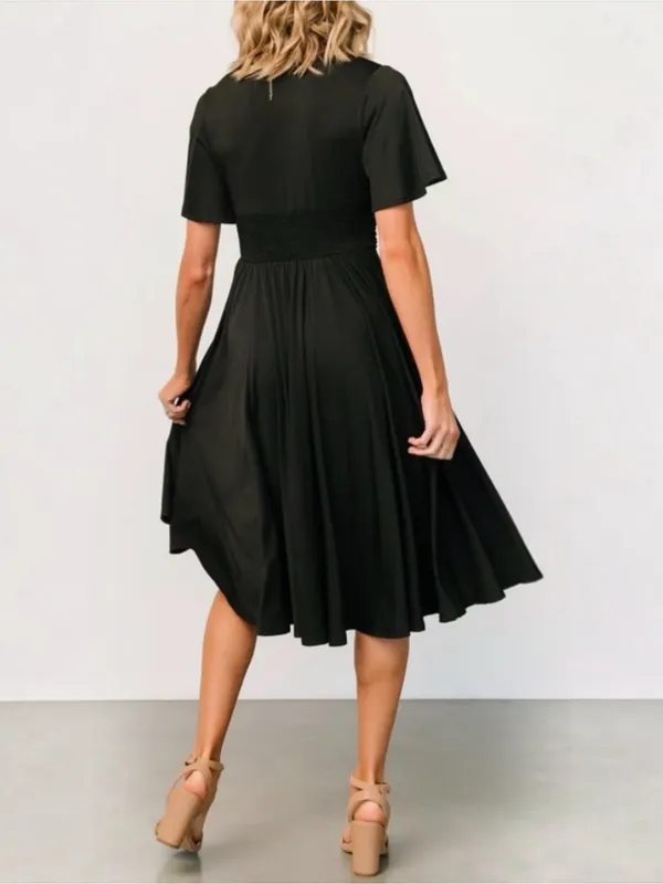 NWT Baltic Born Janette Midi Dress Size Medium Black Flutter Sleeve Ruched Waist - Image 4