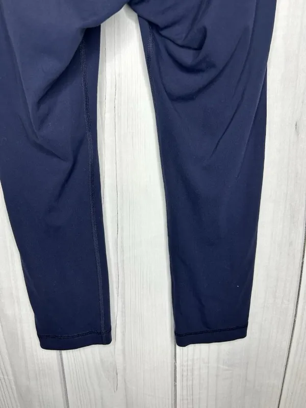 Yogalicious Women's Crop Leggings Navy Blue Sz XS (23 x 21) - Image 6