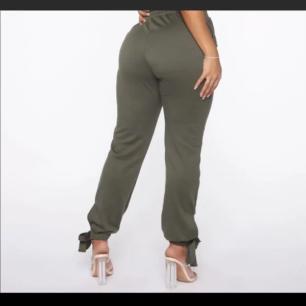 FashioNova Olive Casual Pant Set - Image 2
