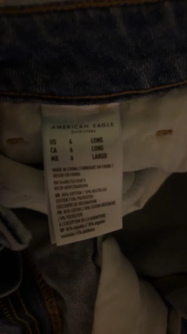 American Eagle Jeans - Image 3