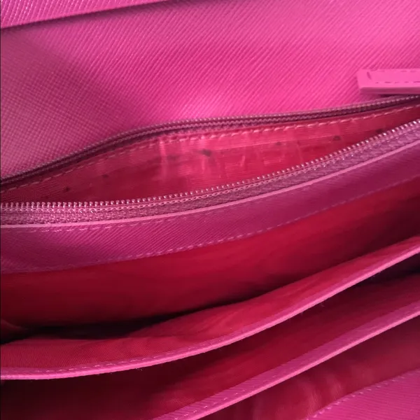 NICE PRADA SAFIANO LEATHER WALLET 🌷🌷🌷 - Image 15