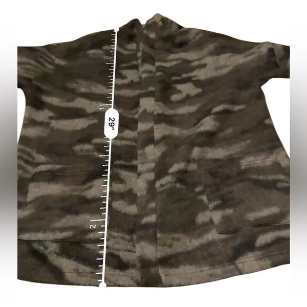 Nanavatee Green‎ Camo Long Sleeve Open Knit Fuzzy Soft Cardigan Sz S/M - Image 9