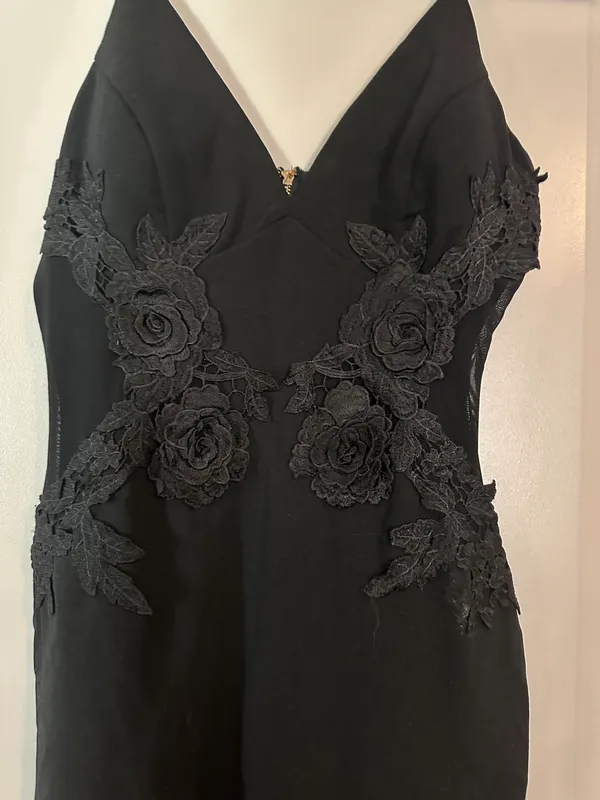 Windsor Black Bodycon Dress - Image 2