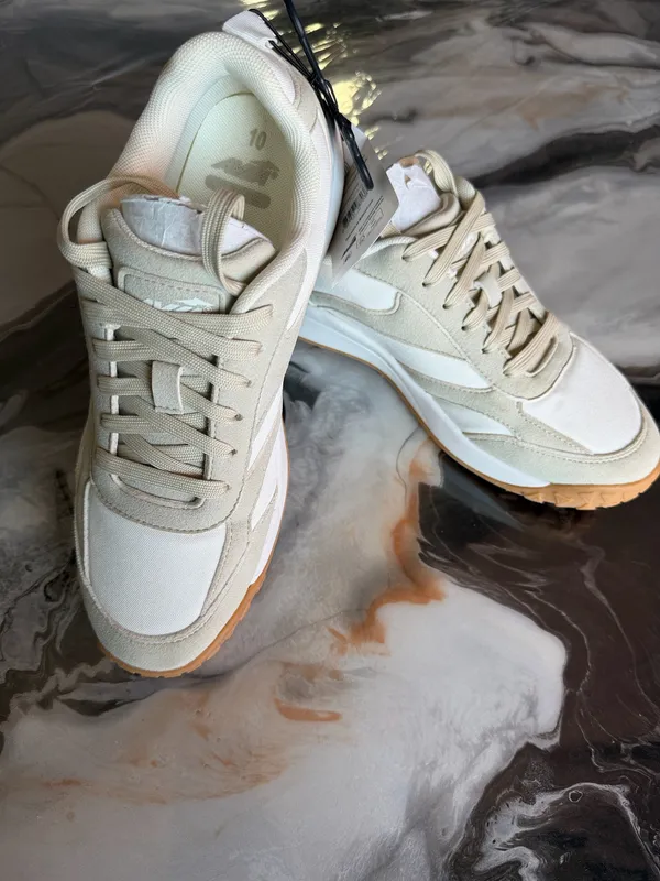 Avia Men’s Sneakers Size 10 Beige Cream Gum Sole Casual Athletic Shoes New - Image 6