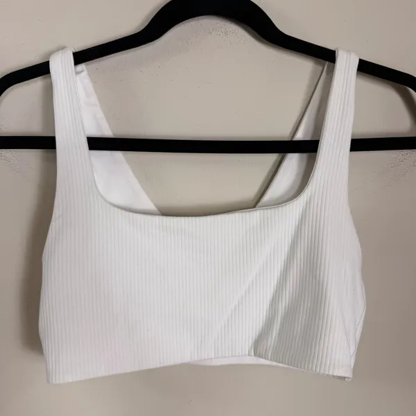 Offline by Aerie Real Me Xtra Ribbed Sports Bra White V-Neck Crop Top Small - Image 3