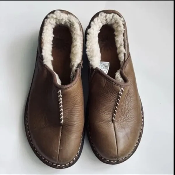 UGG Bettey 1928 Shearling Lined Brown Leather Tan Slip-On Shoes Size 7 - Image 6