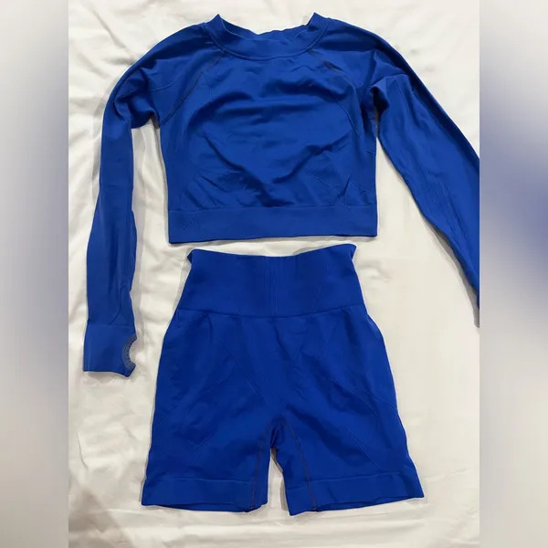 Blue Long Sleeve Crop Top and Leggings Set - Image 2