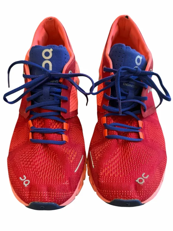 ON Running Women's Red and Blue Cloudflow Sneakers Size 10 - Image 2