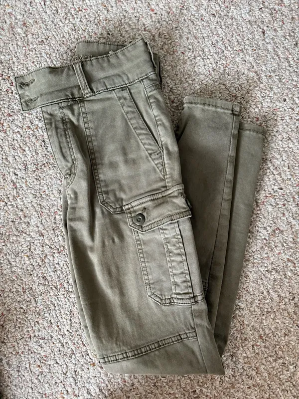 Green Cargo Pants American Eagle - Image 3