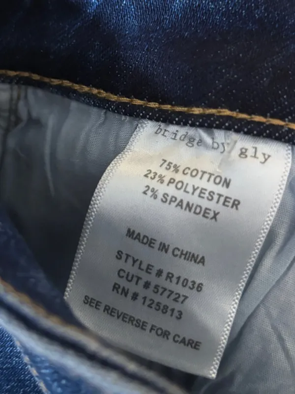 Bridge by gly high rise flare leg jeans size 3/26 - Image 7