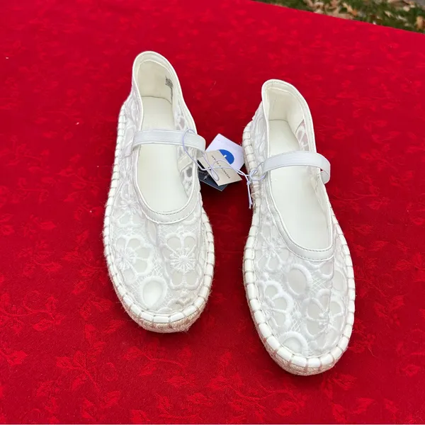 Universal Threads Women's‎ Celia Floral Lace Mary Jane Espadrille Flat by size 7 - Image 8