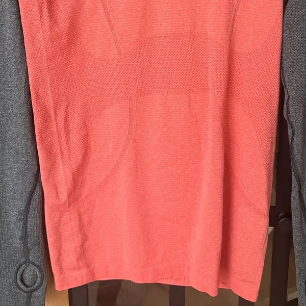 Lululemon Run long sleeve swiftly tech tee love red deep coal two tone coral - Image 7