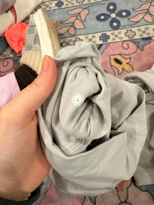 Light Grey Lululemon Align Leggings White Double Lined 4 - Image 4