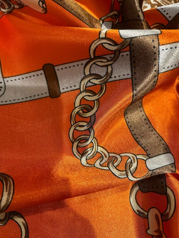 Vintage Equestrian horsebit&chain print oversized hand rolled silky Scarf 35/35 - Image 5