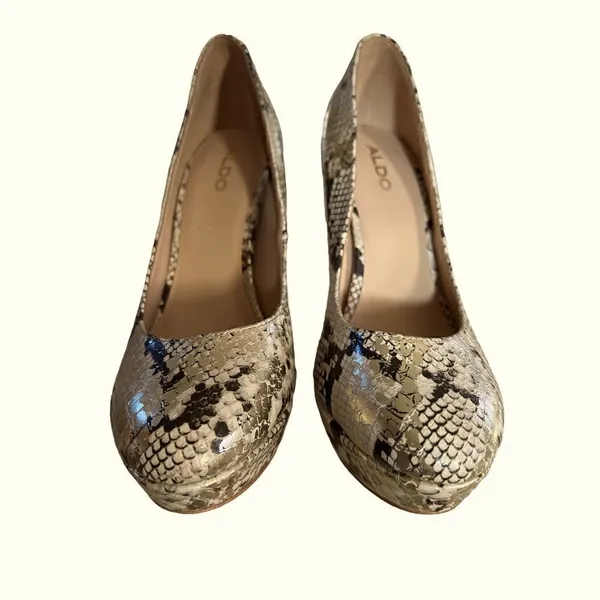 Aldo snake print platform rounded toe heels size 6 - Image 2