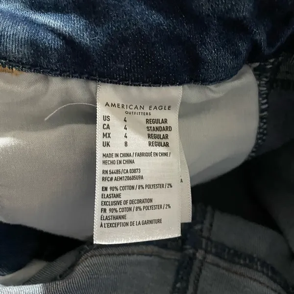 American Eagle Curvy High Rise Jeans Size 4 - Image 4