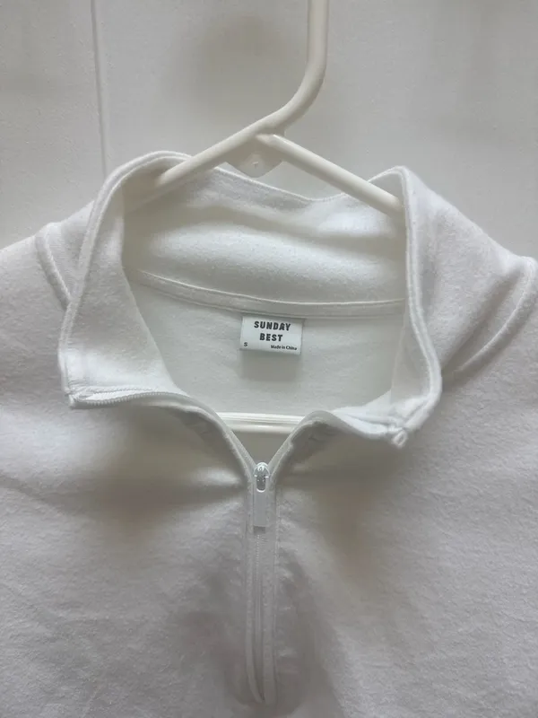 Sunday Best White Cropped Quarter Zip Long Sleeve Top Size S - Image 2