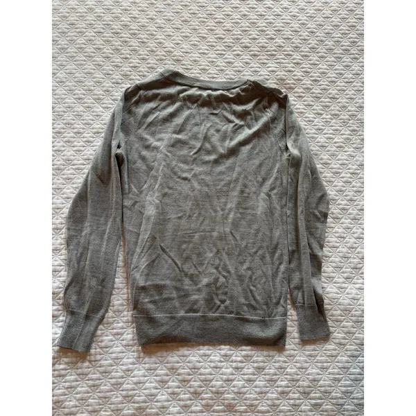 Women’s Gray Crewneck Long Sleeve Sweater - Image 3
