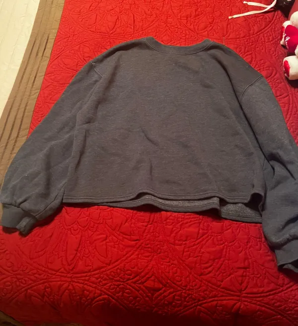 Target Pullover - Image 2