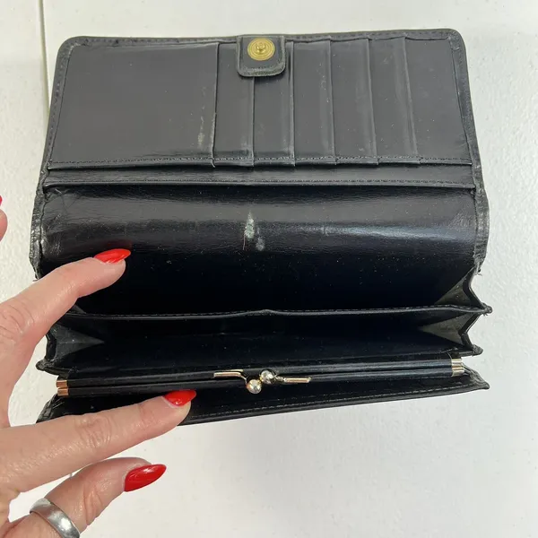 Patent Leather Black Wallet Clutch Credit Card Bi Fold Kiss Lock‎ Beautiful - Image 7