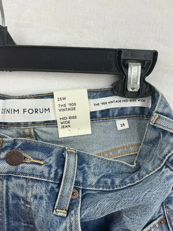 Denim Forum Wide-Leg Jeans in Medium Blue Wash 841 - Image 3