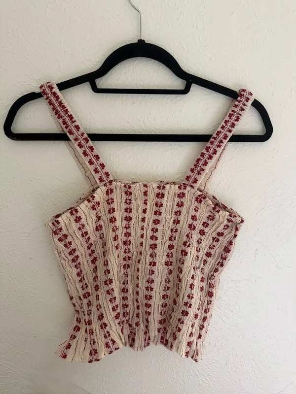 American Eagle Flowers Tank Top  - Image 3