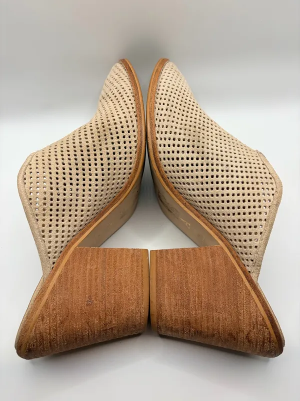 Anthropologie Blaire Suede Perforated Mules Size 10 Taupe Boho Western Block Heel - Image 6