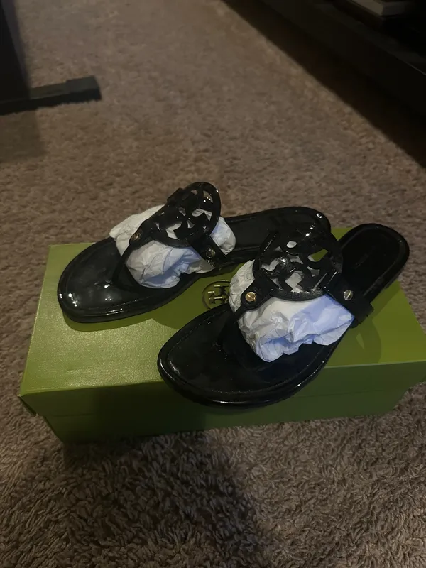 Black Glossy Tory Burch sandals - Image 2