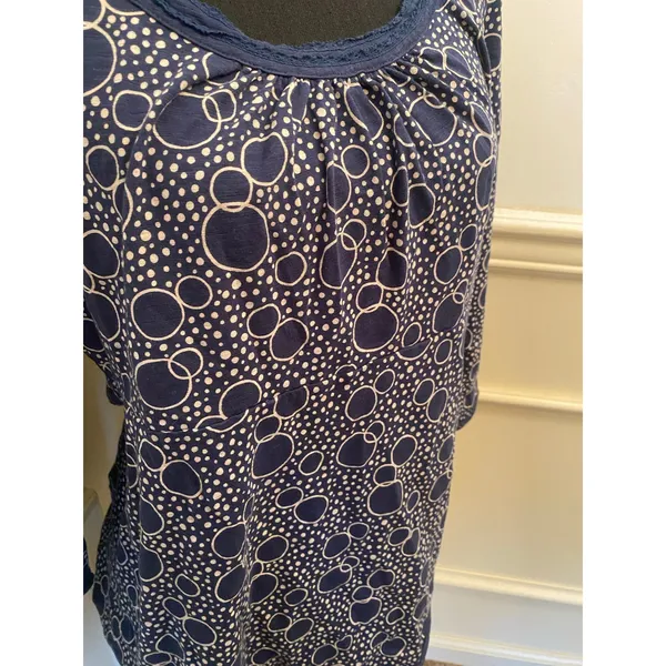 Y2K Boden Blue White Retro Geometric Print Top 3/4 Sleeve Pleated Scoop Neck - Image 2
