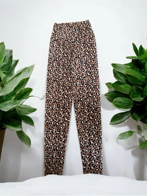 Aerie NWOT OFFLINE Real Me High Waisted Crossover leggings small - Image 2