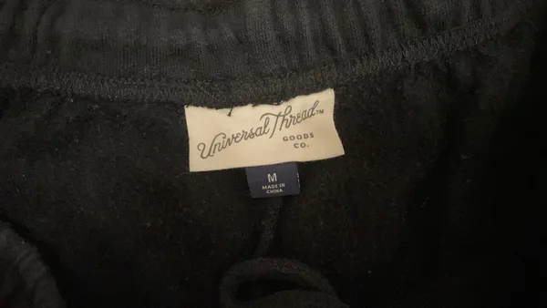 Universal Thread Baggy Shorts - Image 2