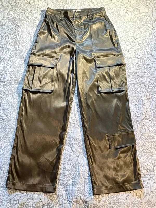 💥NWT REMIx REVOLVE Sydney Satin Cargo Pants Dark Green Utility Luxe Sz M🧡 - Image 14