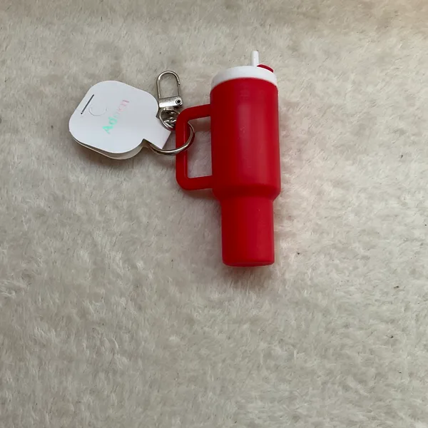 Red drinking cup key fob - Image 2