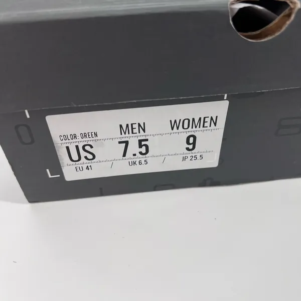 Outdoor Master Cycling Shoes Sz Womens 9 / Mens 7.5 - Image 5