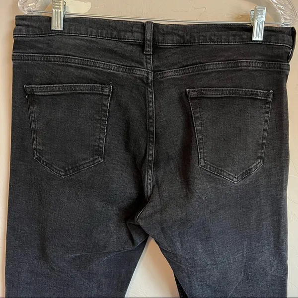 Zara Black High Rise Lace Up Fly Kick Out Crop Released Raw Hem Flare Jeans‎ - Image 9