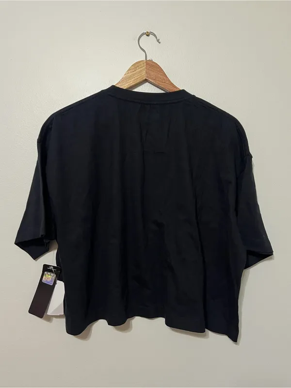 NWT Tennessee Titans NFL Cropped Shirt Size XL Women’s NEW Top - Image 4