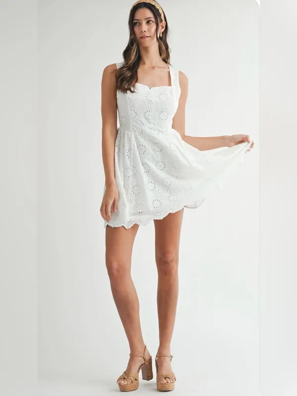 Nwt Mable Talore Lace Up Back Eyelet Dress - Image 2