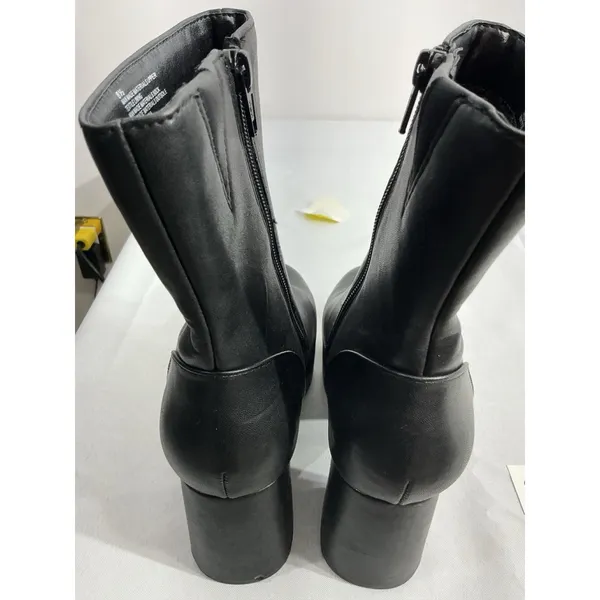 Womans Target 8.5 Black Zip Up Platform Ankle Boots New Without Tags - Image 5