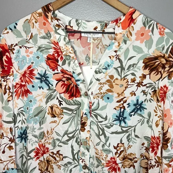 NWT Esther & Co Lanta Floral Dress Size Medium Swing Mini Dress V-Neck - Image 5