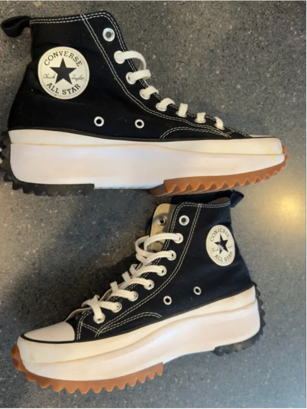 CONVERSE Run Star Hike High Top Sneakers Unisex 7 Black White Platform - Image 5