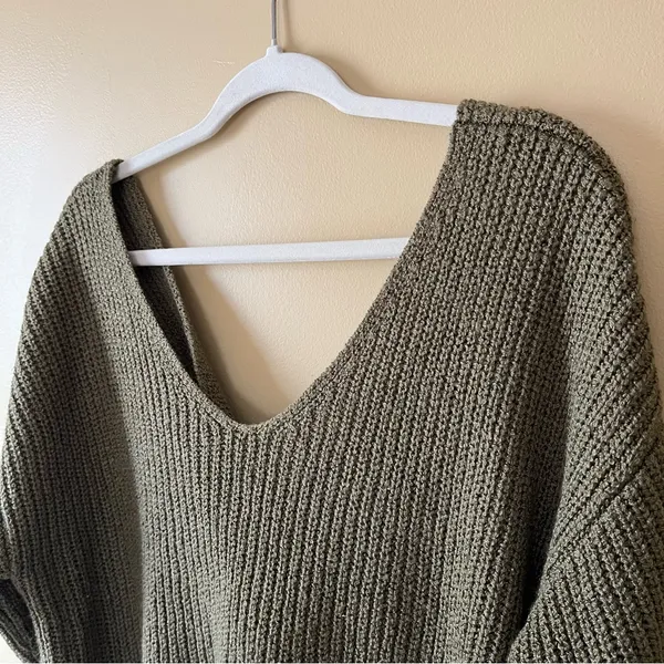 Illa Illa Olive Green Women's Sweater with Twist Back - Image 2