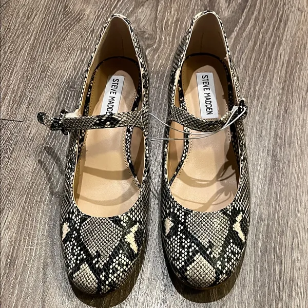 Steve Madden Black and White Jodee Snakeskin Flats - Image 3