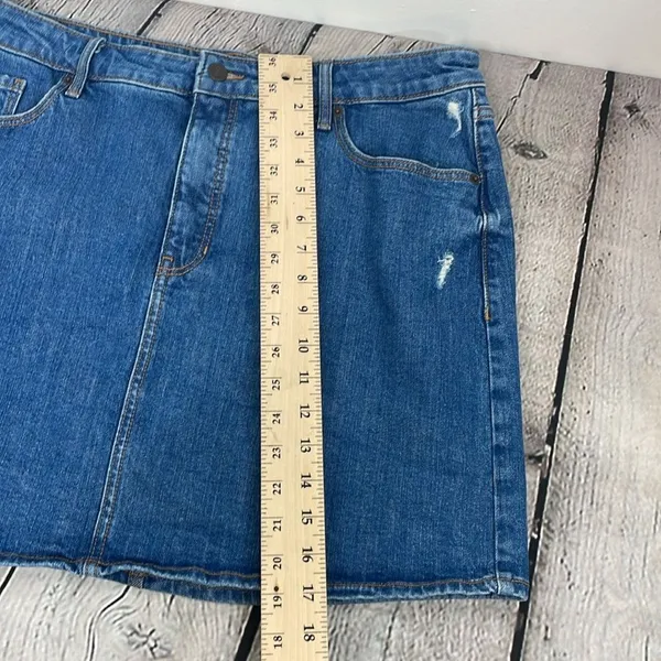 Old Navy Blue Mini Casual Denim Jean distressed skirt size 16 - Image 13