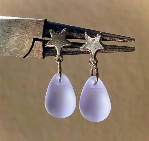 Handmade teardrop Czech glass simple star earrings💫💜 - Image 5